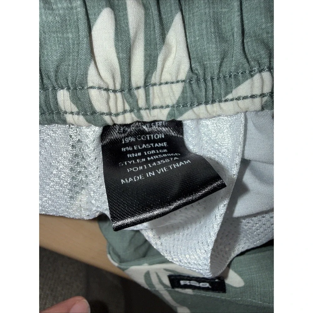 RSQ Swim Shorts Mens Medium Palm Print Green Drawstring Surfer Beach Casual